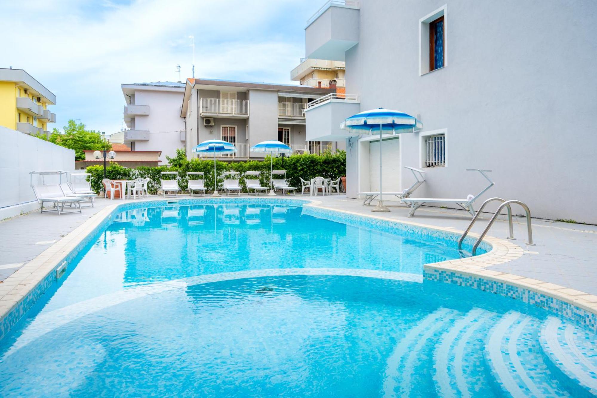 Feel Good Hotel Rimini Exterior photo