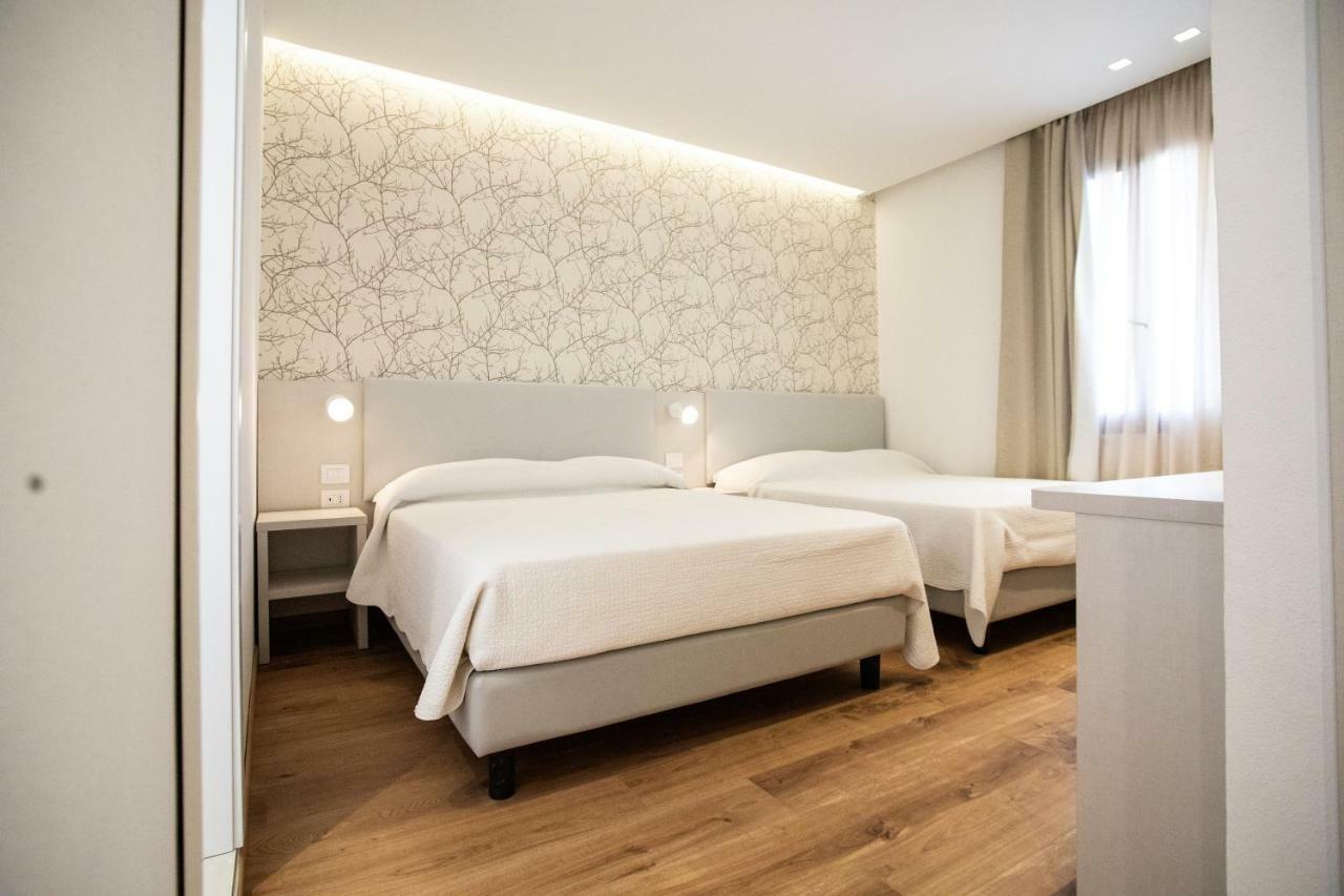 Feel Good Hotel Rimini Exterior photo